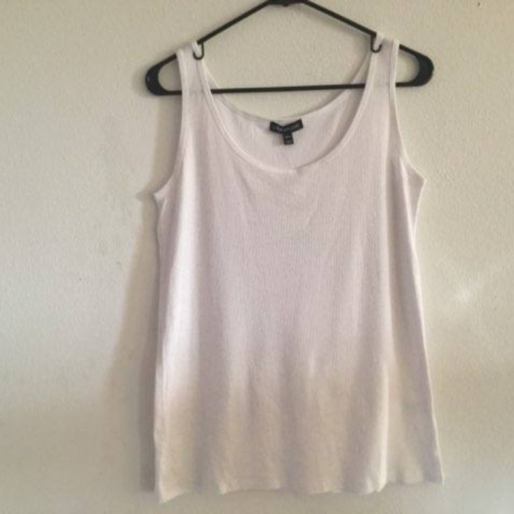 Lane Bryant white tank top.  size 14/16